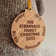 Load image into Gallery viewer, Oak Engraved Family Bauble

