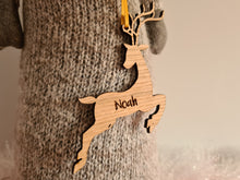Load image into Gallery viewer, Engraved Oak Reindeer Bauble
